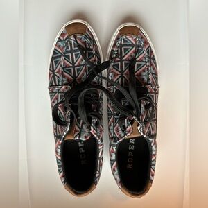 Roper Geometric Pattern Sneakers